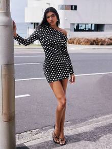 Opulessa 女士波点修身斜肩长袖优雅连衣裙 - 黑色 - 查看 6