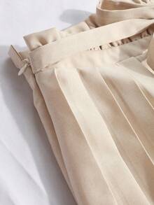 Franclia Women's Elegant Commute & Date Sleeveless Pleated 2 Pieces Set - Light Yellow - View 3