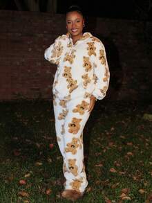 Steph T 秋冬款熊纹袋鼠口袋落肩连帽泰迪双面绒卫衣