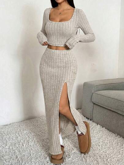 SHEIN EZwear 杏色针织女士紧身半身裙套装，春夏款