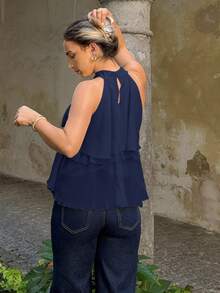 Jeta Ari Blusa asimétrica de gasa con volantes y lazo en el cuello - Azul Marino - Ver 2