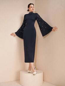 Arave Robe élégante pour sortie en soirée avec manches raglan en tricot et mousseline, taille cintrée, col montant orné de perles, manches évasées, patchwork de design