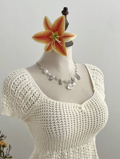 Elamini 女士象牙色镂空波浪下摆休闲V领套头毛衣，百搭款式，适合海滩、通勤、轻松甜美的度假风格，夏季