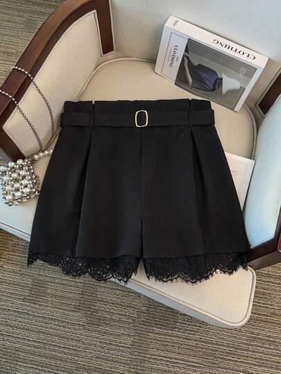 SHEIN PETITE CURVE Plus Size Women High Waist Slimming Black Contrast Lace A-Line Shorts, Wide Leg