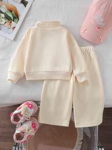 SHEIN Baby Girl Bow Embroidered Half-Placket Sweatshirt And Pants Casual Outfit Toddler Boy Baby Set Autumn Winter Season New Born Baby Girl Warm Sets Toddler Co Ord Mom Baby Casual Sets - Apricot - View 2