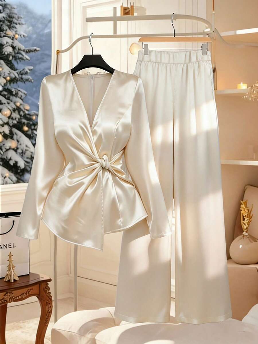 GlowEve CURVE Ensemble femme automne/hiver minimaliste top asymétrique à col V torsadé et pantalon large. Ensemble élégant 2 pièces décontracté, costume satin décontracté, ensemble assorti pour soirée. Convient pour le trajet quotidien, le bureau, la fête des enseignants