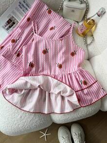 SHEIN 2pcs/Set Girls Casual Vacation Cute Red Floral Plaid Set, Plaid Camisole Top With Ruffle Hem + Loose Wide Leg Pants, Suitable For Daily Outing And Vacation - Red and White - View 5