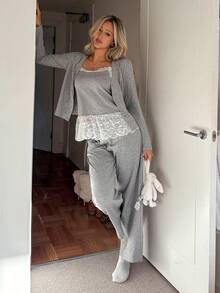 DAZY 3pcs Contrast Color Lace Patchwork Solid Knit Fabric Women Pajama Set - Grey - View 6