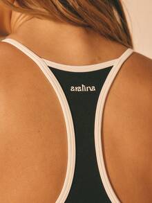 Aralina 休闲运动背心，撞色拼接设计，适合运动健身。 - 黑與白 - 查看 4