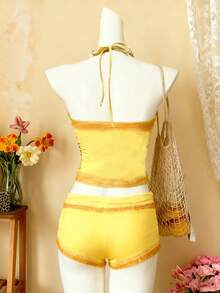 Lalippa Bộ đồ 2 mảnh gợi cảm thời trang dành cho nữ, gồm áo hai dây cổ yếm in hoa và quần short. - Màu vàng - Xem 2