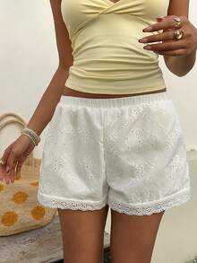 Sunnyshic Quần short nữ trắng thêu họa tiết, cạp thấp, thích hợp mặc đi biển hàng ngày, tươi tắn và ngọt ngào, thời trang đa năng, phù hợp cho mùa xuân/hè. - trắng - Xem 4
