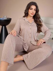 SHEIN Bộ đồ ngủ thường ngày unisex, chất liệu mềm mại và thân thiện với da, kiểu áo cardigan cài nút. - Lạc đà - Xem 1