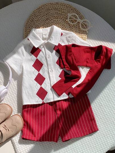 SHEIN Conjunto de 3 piezas para bebé niño: camisa de manga corta a cuadros burdeos, chaleco y pantalones cortos, elegante conjunto de primavera/verano para bebé niño, adecuado para fiestas, sesiones de fotos, vacaciones, festivales, bodas, baby shower