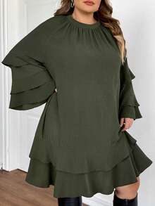 SHEIN CURVE+ Plus Size Dark Green Casual Dress, Suitable For Everyday Wear And Commuting - Green - View 3