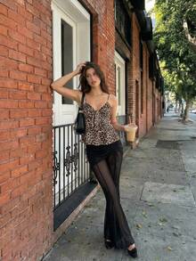 SHEIN MOD Women's Spaghetti Strap Leopard Print Ruffle Hem Tie Front Camisole, Leopard Top,Fall For Women,Halloween Costumes ,Party ,Going Out Tops,Country Concert ,Cheetah Print Top,Leopard Print Top