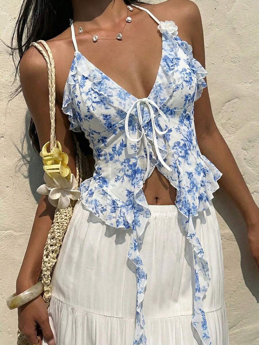 SHEIN MOD Áo kiểu cổ yếm màu trắng và xanh lãng mạn với họa tiết hoa, viền ren xếp nếp và hoa 3D, thích hợp cho nữ đi xem hòa nhạc, dự tiệc, đi chơi hoặc đi biển. - Xanh và trắng - Xem 1
