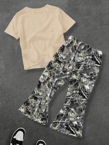 两件套男婴休闲时尚经典酷炫卡通印花圆领短袖T恤和条纹喇叭裤针织套装，适合夏季、街头风、返校季穿着。 - 白色 - 查看 2