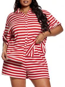 SHEIN Unity Bộ đồ nữ cỡ lớn gồm áo tay xắn, kẻ sọc, cài cúc đơn và quần short, kiểu dáng thường ngày. - Đỏ - Xem 4