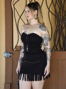 Arliah 女式复古嬉皮铆钉流苏黑色绒面革 A 字裙，秋季裙子，纳什维尔服装，海盗裙 - 黑色 - 查看 3