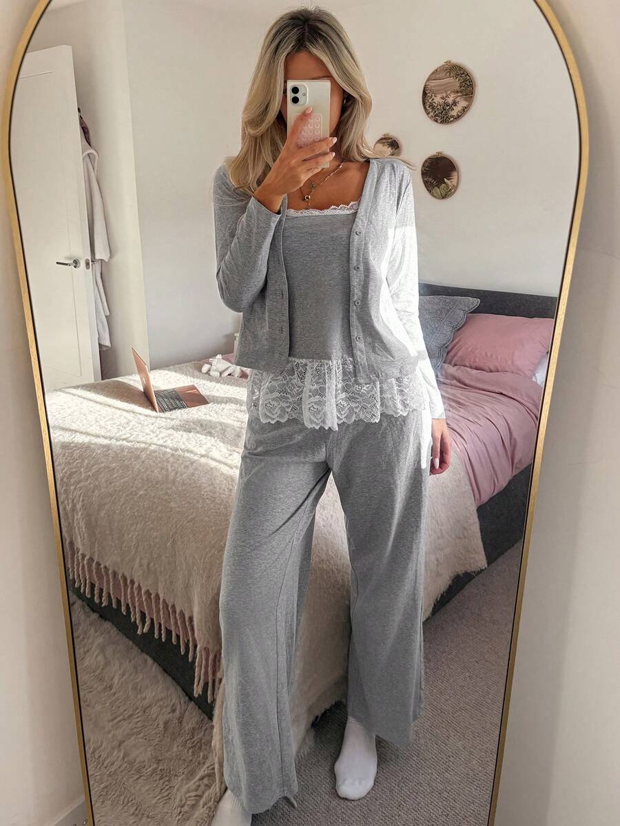 DAZY 3pcs Contrast Color Lace Patchwork Solid Knit Fabric Women Pajama Set - Grey - View 1