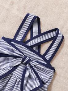 SHEIN Vintaside Kids 女婴优雅纹理面料撞色蝴蝶结连衣裙