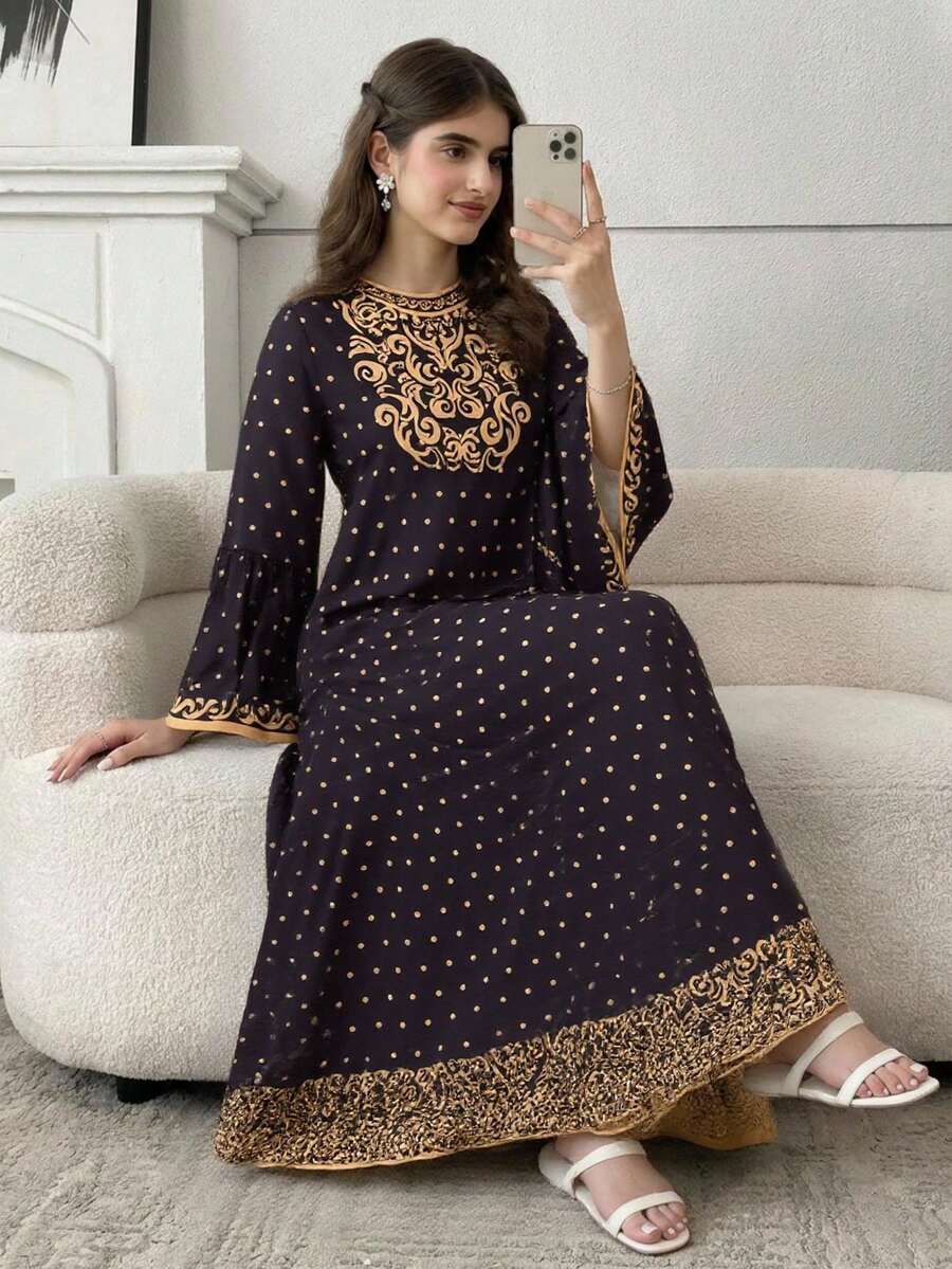 SHEIN 中东风格女童服装 - 黑色碎花长裙,适合复古儿童春秋季服装,女童长袖户外服装,休闲百搭的日常穿着。 - 黑色 - 查看 1
