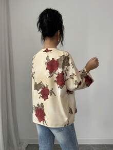 Chiquease Áo kiểu nữ Prunus Armeniaca màu sắc, cổ chữ V nhỏ, in họa tiết, tay dài rộng rãi có thể điều chỉnh, thanh lịch và trưởng thành, phù hợp cho tiệc tùng, chụp ảnh, trang phục mùa đông cho nữ, mùa hè, mùa xuân, ngày Valentine, lãng mạn, hẹn hò, đi biển, đám cưới, sinh nhật, đi chơi, trang phục thanh lịch, thường ngày, kỳ nghỉ, lễ tốt nghiệp. Áo kiểu hoa cho nữ, áo sơ mi hoa, áo lụa cho nữ. - Màu be - Xem 2