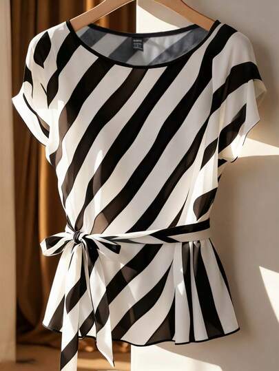 GlowEve Women's Striped Round Neck Casual Versatile Commuting Short Sleeve Shirt