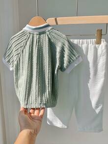 SHEIN 2pcs Baby Boy Summer Casual Denim And White Family Matching Green Polo Collar Short Sleeve Top And Elastic Waist Pants Set For Birthday Party Wedding - Multicolor - View 3