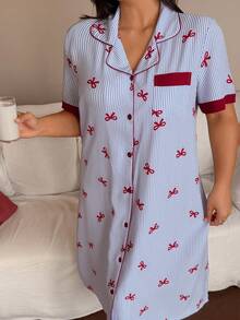 Napfluff CURVE Napfluff CURVE Áo ngủ nữ cỡ lớn cổ cài khuy phía trước, họa tiết bướm và sọc, tay ngắn, thích hợp cho mùa hè. - Màu xanh lam - Xem 5