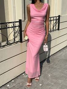 MainGrl 浪漫约会青春活力粉色深V领露背珍珠链网纱装饰上衣和鱼尾裙两件套 - 粉色 - 查看 5