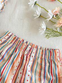 SHEIN Vintaside Kids Bộ áo hai dây và quần short kẻ caro xanh dương in hình quả anh đào dành cho bé gái, trang phục mùa hè tươi mát và thoải mái. - Nhiều màu - Xem 10