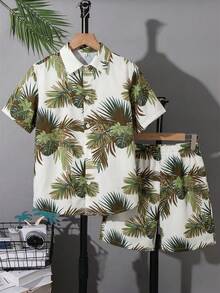 SHEIN Bộ 2 món áo sơ mi và quần short in hoa phong cách học sinh dành cho bé trai tuổi teen, thích hợp đi làm, đi học, mặc thường ngày, chơi thể thao, mùa xuân/hè. - Nhiều màu - Xem 4