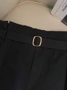 SHEIN PETITE CURVE Quần short dáng chữ A cạp cao, ôm dáng màu đen phối ren tương phản dành cho nữ cỡ lớn, ống rộng. - màu đen - Xem 3