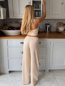 CovetEZ 2026 初夏新款甜美家居米色针织露脐上衣和阔腿裤套装，无袖露背休闲装，纹理面料 - 彩色 - 查看 2