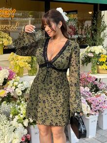 SHEIN EZwear 大码女式深V领蕾丝边饰插肩袖收腰碎花春夏连衣裙 - 綠色 - 查看 3