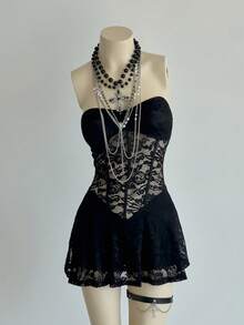 SHEIN DivaQ 黑色蕾丝花卉性感抹胸露背透视短款连衣裙，适合春夏秋季穿着。 - 黑色 - 查看 1