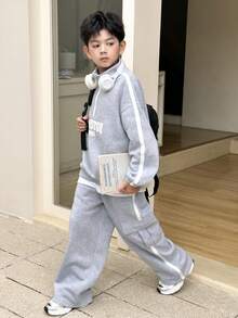 SHEIN Little Byeori 2 件套幼儿男童厚针织半拉链套头衫和裤子针织套装，加大码 - 灰色 - 查看 5