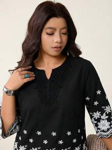 SHEIN LUNE Camisa casual de vacaciones con cuello con muesca y ribete bordado, talla grande - Negro - Ver 5