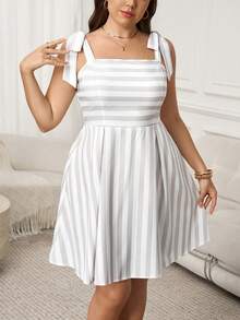 SHEIN LUNE 大码女式条纹打结露肩休闲吊带裙 - 卡其色 - 查看 4