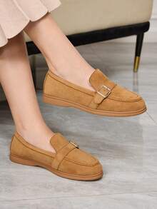 Sleekvia Stylish Women's Casual Round Toe Slip-On Soft Knit Upper Contrast Color Mary Jane Style Flat Casual Versatile Shoes, Christmas - Brown - View 1