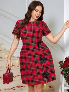 SHEIN Clasi 大码女式格子印花面料蝴蝶结装饰优雅时尚圆领休闲连衣裙 - 紅色 - 查看 5