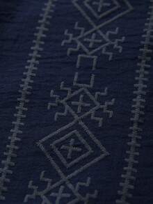 Manfinity CasualCool Men's Crinkle Fabric Printed Round Neck Long Sleeve Shirt, Casual Vacation Home Gathering Office Party Versatile Style, Best Gift For Boyfriend Or Husband - Royal Blue - View 4