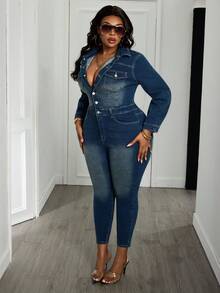 SHEIN CURVE+ Bộ áo liền quần dài tay cổ bẻ cài nút thắt eo dáng rộng dành cho nữ cỡ lớn, kiểu dáng thường ngày, chất liệu vải mềm mại, thoải mái. - Rửa tối - Xem 4