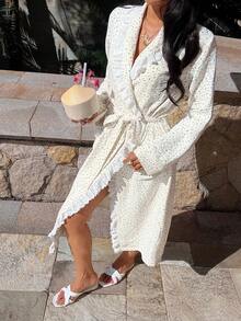 DAZY 女士花卉拼接刺绣荷叶边宽松长袍 - 米色 - 查看 10