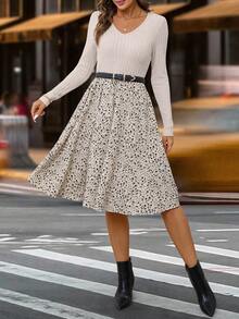 SHEIN Clasi 女式 V 领罗纹针织修身腰部 A 字形碎花长袖优雅日常通勤中长连衣裙，秋冬 - 彩色 - 查看 8