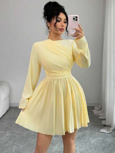 Modelyn French Design Pleated Cinched Waist Short Dress