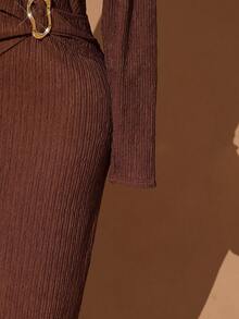 Rometta Plus Size Women Summer Elegant Brown Knitted Bodycon Dress,Autumn Long Sleeve V-Neck Metal Button Dinner Dress, Textured Twist Knot Split Design - Coffee Brown - View 7