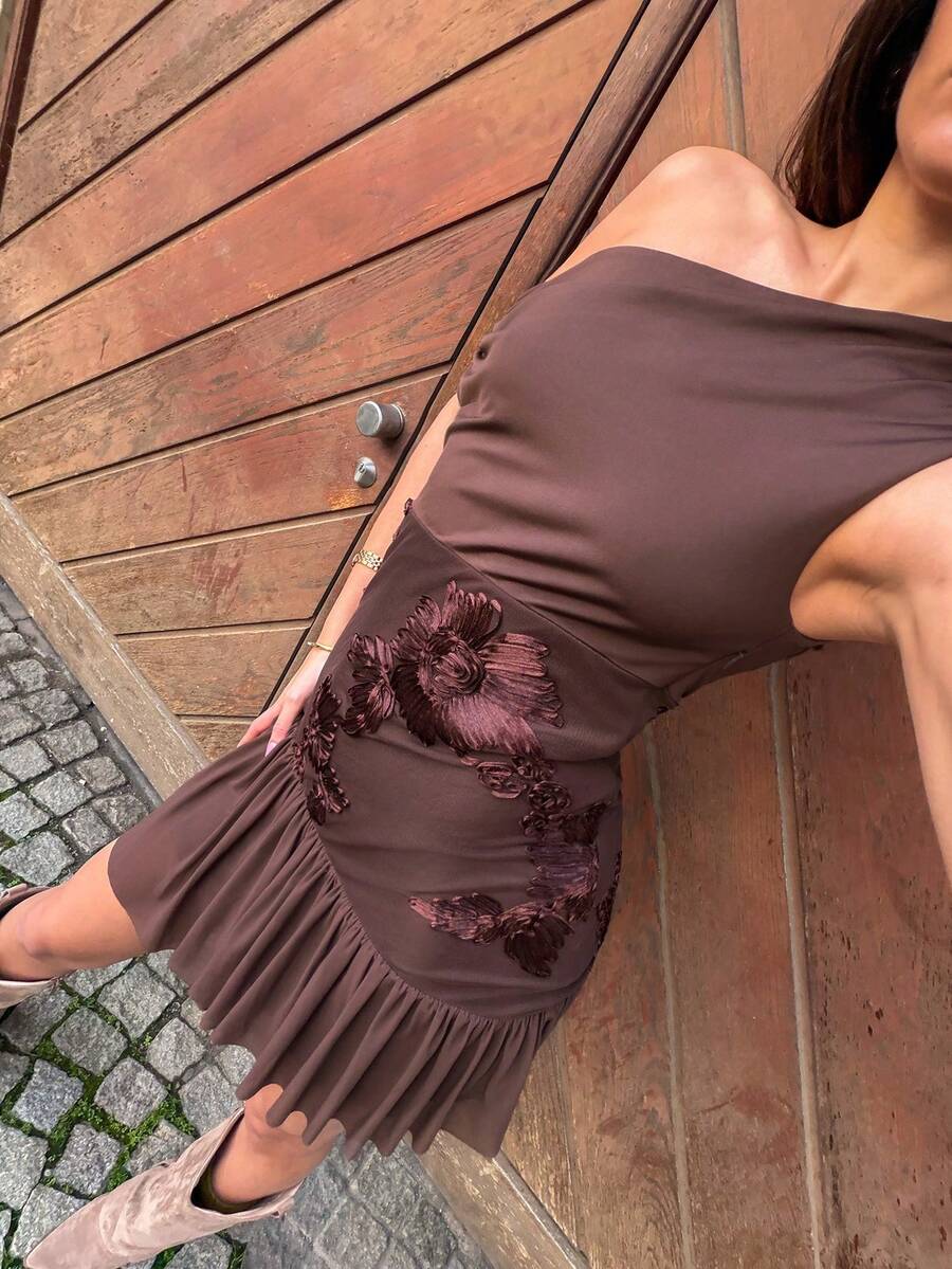 Siren Gaze Women's Floral Jacquard Asymmetric Shoulder Ruffle Hem Fashionable Mini Dress Summer Casual Chocolate Brown Dress Brown Short Dress,Summer Dresses For Women,Spring Dress Women,Valentine's Day Dress,Carnival Costume For Women ,Beach Dresses, Elegant Party Dresses For Women,Holiday Dress,Floral Dresses For Women - Coffee Brown - View 1