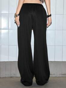 ROMWE Grunge Punk Pantalón de chándal ancho con estampado, cinturón de mujer casual punk con remaches, estilo Y2K - Negro - Ver 3